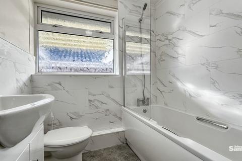 2 bedroom detached bungalow for sale, Westhill Park, Mansfield Woodhouse, NG19