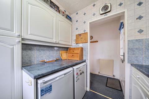 undefined, Kirkwood Grove, Leeds, West Yorkshire, LS16
