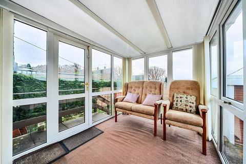 undefined, Kirkwood Grove, Leeds, West Yorkshire, LS16