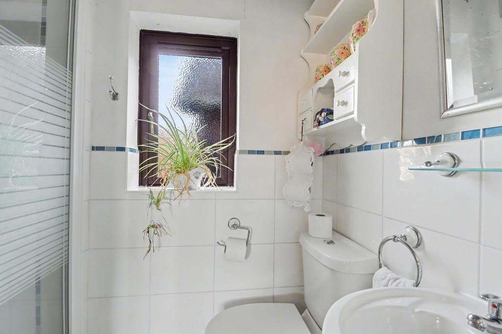 Ensuite