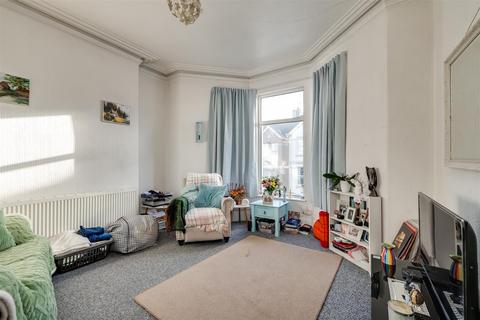1 bedroom flat for sale, Ashford Road, Plymouth