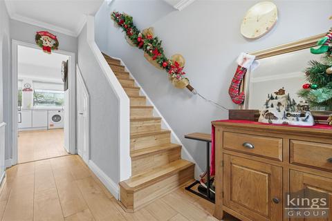 3 bedroom end of terrace house for sale, Avondale Crescent, Enfield