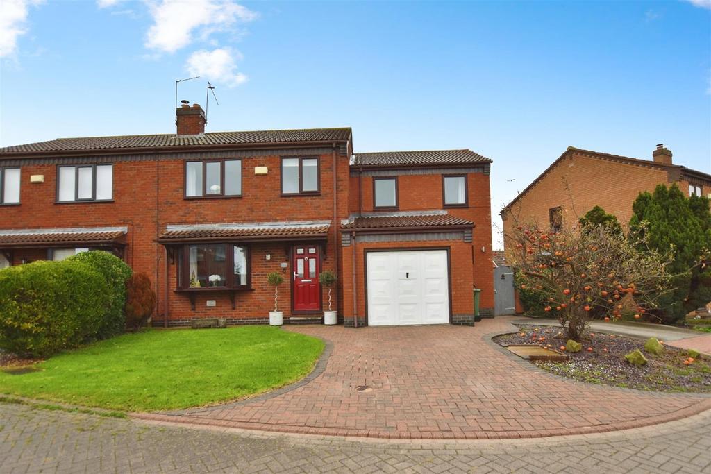 Garage &amp; Driveway