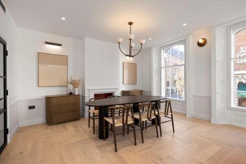 undefined, Hill Street, Richmond, TW9