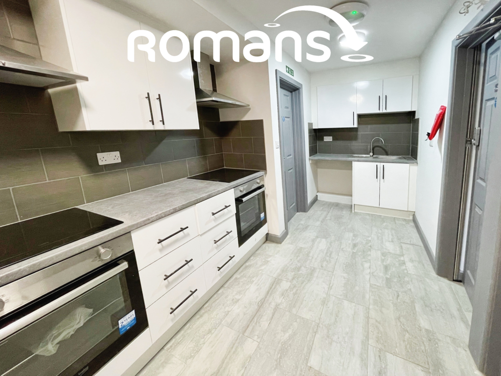 75ca3927-Kitchen3