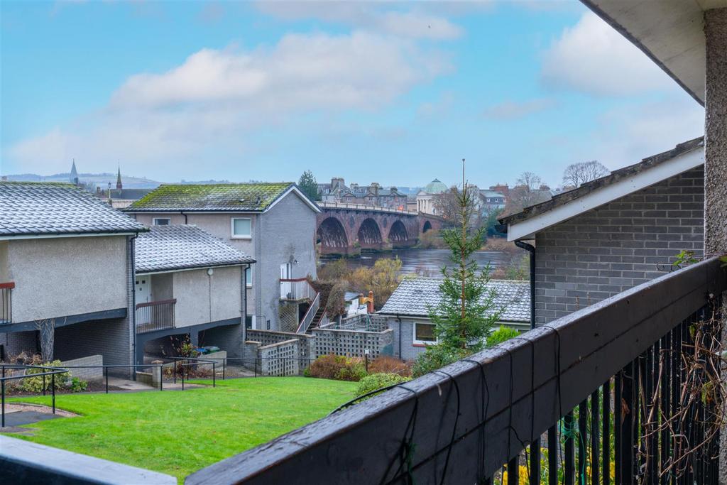 Bridgeend photo-8.jpg