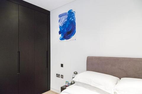 1 bedroom apartment to rent, Strand, London WC2R