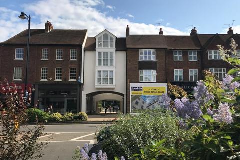 undefined, King Georges Walk, Esher, Surrey, KT10