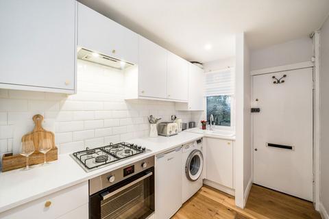 undefined, Streatham Hill, London SW2