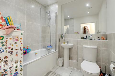 undefined, 40% SHARED OWNERSHIP