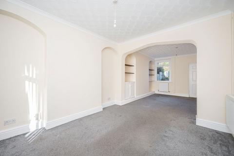 2 bedroom end of terrace house for sale, Park Crescent, Abergavenny, Monmouthshire