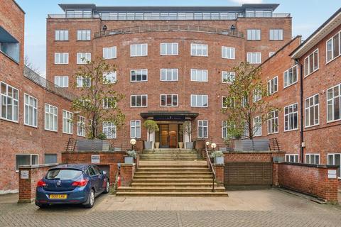 undefined, Upper Richmond Road, London, SW15