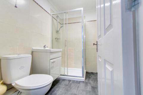 undefined, Avondale Road, South Croydon, CR2