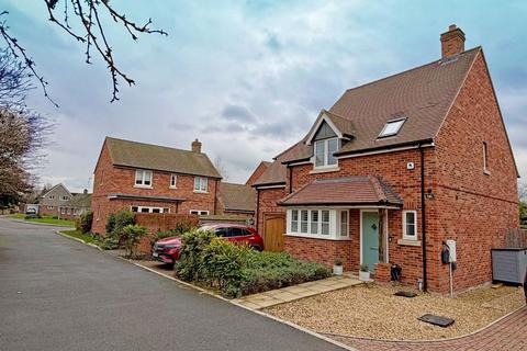 3 bedroom detached house to rent, Martins Lane, Wallingford OX10