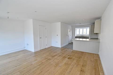3 bedroom detached house to rent, Martins Lane, Wallingford OX10