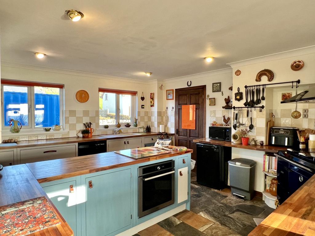 Hawthorn House, Second Sands, Port William - Willi