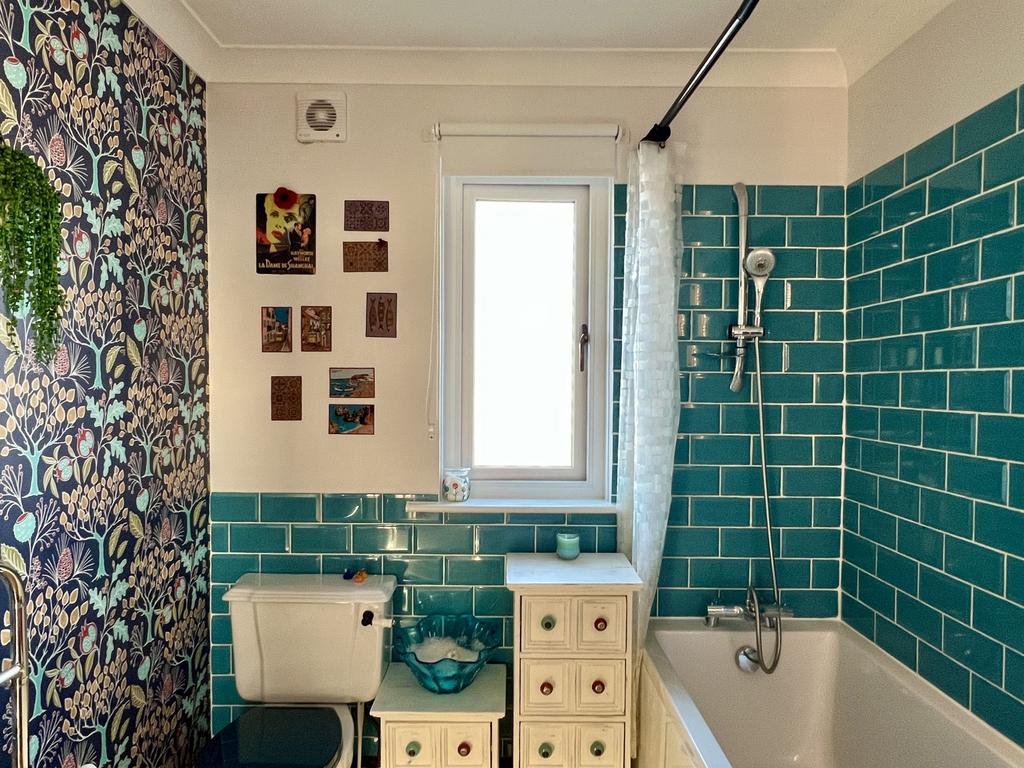 Hawthorn House, Second Sands, Port William - Willi