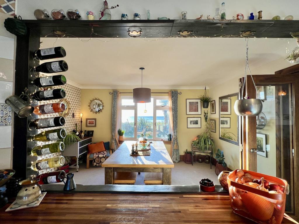 Hawthorn House, Second Sands, Port William - Willi