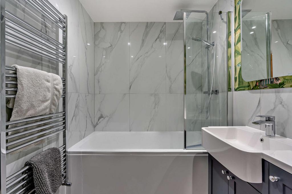 Ensuite Bathroom
