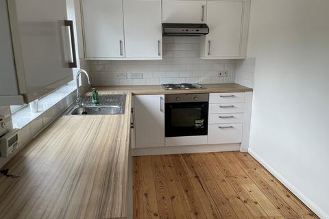 2 bedroom terraced house to rent, Old Malling Way, Lewes BN7