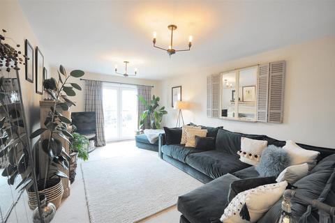 undefined, Millstone Court, Stone