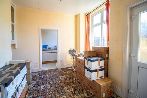 undefined, 3-Bed End-Terraced House to Let on Blackpool Road, Preston