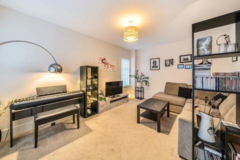 3 bedroom detached house for sale, Meadowsweet Road, Gloucestershire GL53