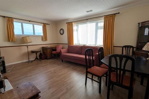 2 bedroom apartment to rent, Crimicar Drive, Fulwood, Sheffield