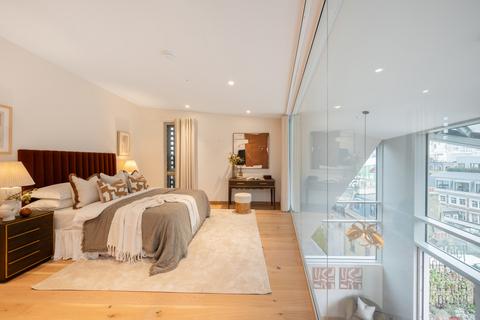 3 bedroom penthouse for sale, Betterton Street, London, WC2H