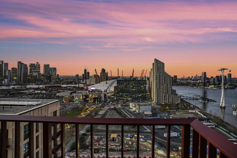 undefined, Peninsula Gardens, Greenwich Peninsula, London, SE10