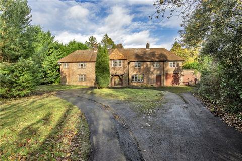 4 bedroom detached house for sale, Wildernesse Avenue, Sevenoaks, Kent, TN15