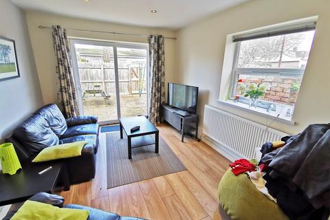 1 bedroom in a house share to rent, Heathfield Road, Heath, Cardiff