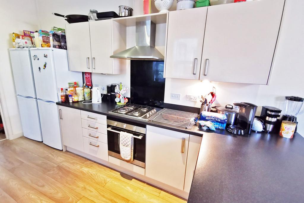 Kitchen 2