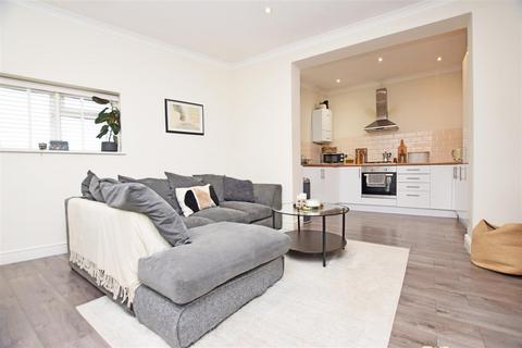 undefined, Tudor Road, Hampton