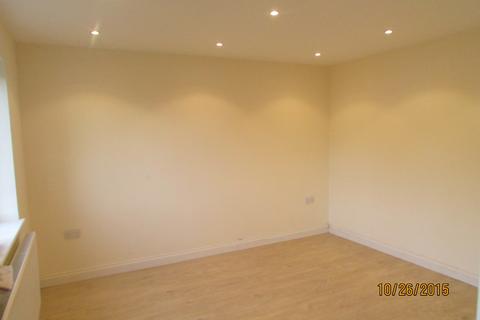 2 bedroom semi-detached house to rent, Raleigh Park Road, Oxford