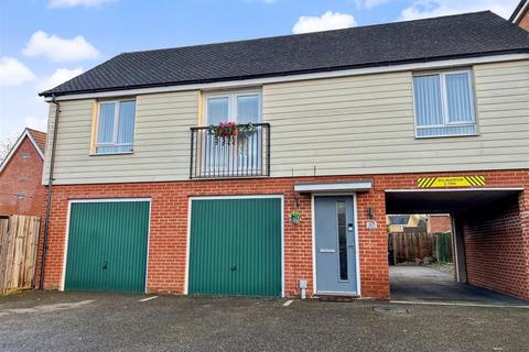2 bedroom coach house for sale, Redpoll Road, Norwich NR8