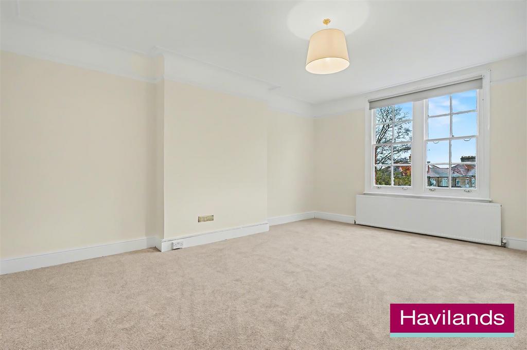 2 Old Park Ridings N21 2 EU-8.jpg