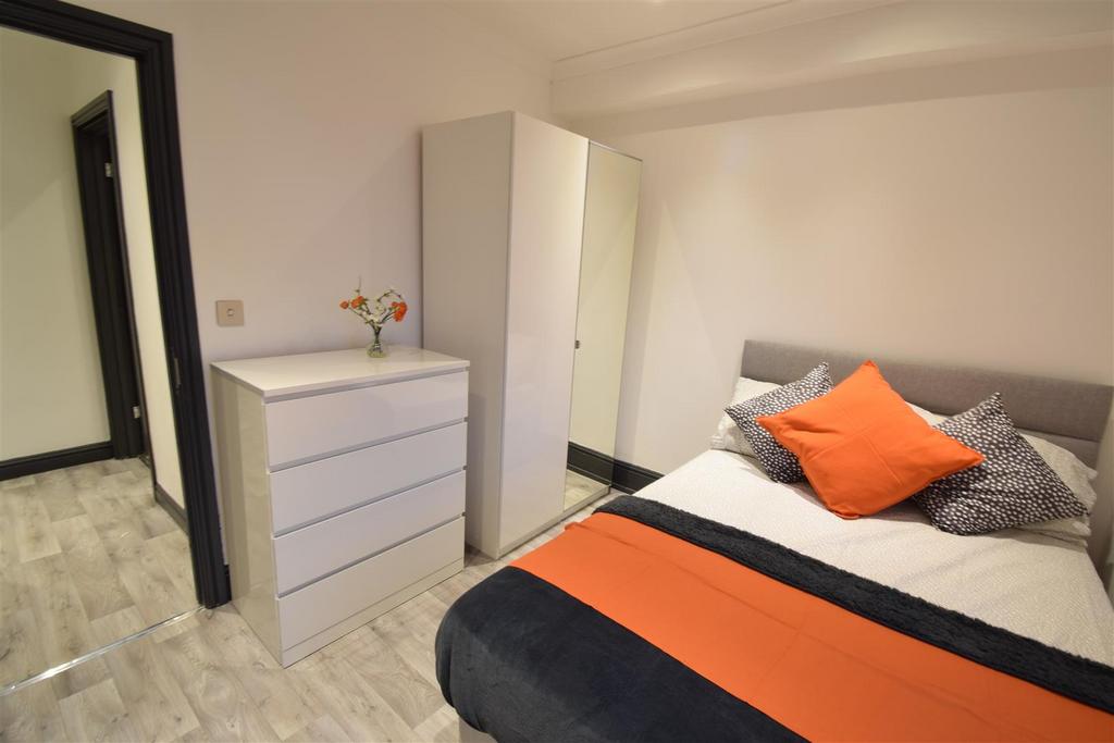Room 3.jpg