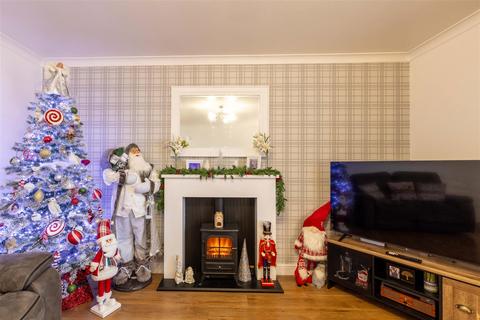 undefined, Strathtay Road, Perth