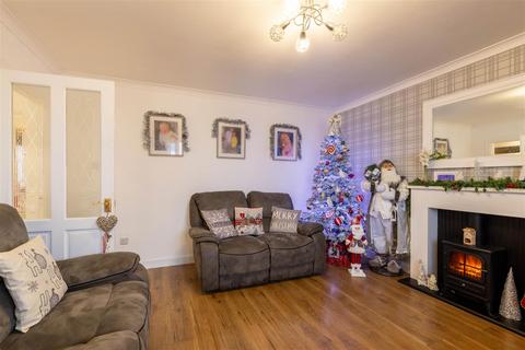 undefined, Strathtay Road, Perth