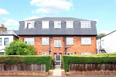 2 bedroom apartment to rent, Second Cross Road, Twickenham