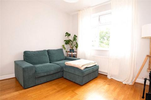 2 bedroom apartment to rent, Second Cross Road, Twickenham