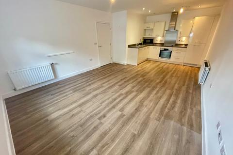 1 bedroom ground floor flat for sale, Armstrong Road, Luton, Bedfordshire, LU2 0FU