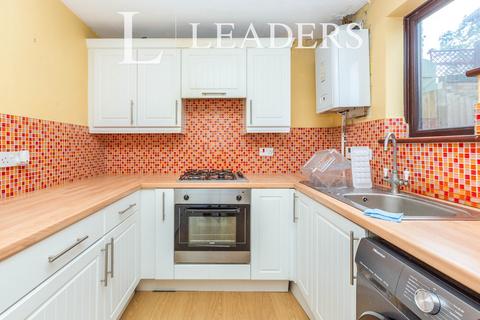 3 bedroom house to rent, Engaine Drive, Shenley Church End, Milton Keynes, MK5