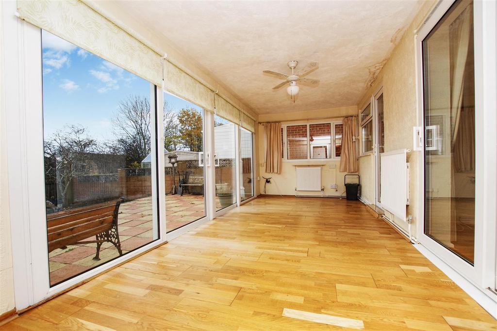 Dining/Family Room