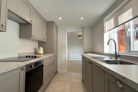 undefined, Kings Road, Reading RG4