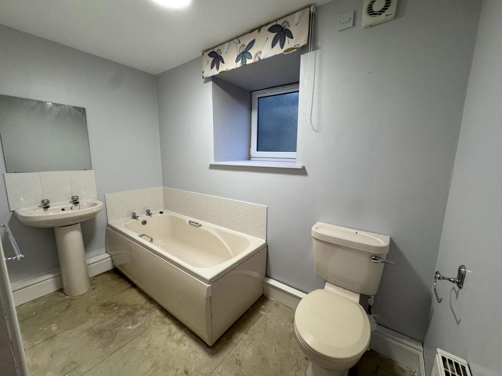 Bedroom One Ensuite