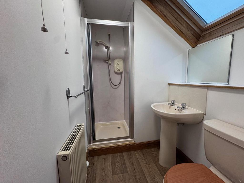 Bedroom Three Ensuite