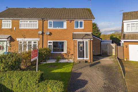 3 bedroom semi-detached house for sale, Shaftesbury Drive, Heywood OL10