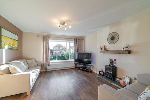 3 bedroom semi-detached house for sale, Shaftesbury Drive, Heywood OL10